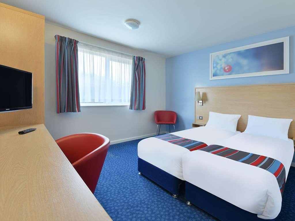Travelodge Nottingham Riverside Δωμάτιο φωτογραφία