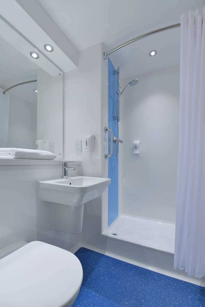 Travelodge Nottingham Riverside Δωμάτιο φωτογραφία